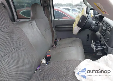 2004 Ford F-250 Lariat/Xl/Xlt z USA, uszkodzony, nr VIN 1FTNW21S54EA44732